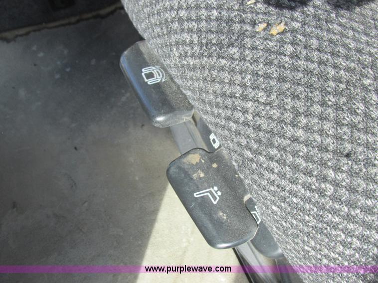 image for item L7122 2010 SpraCoupe 7660 self-propelled applicator