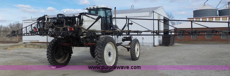 image for item L7124 2005 SpraCoupe 7650 self-propelled sprayer