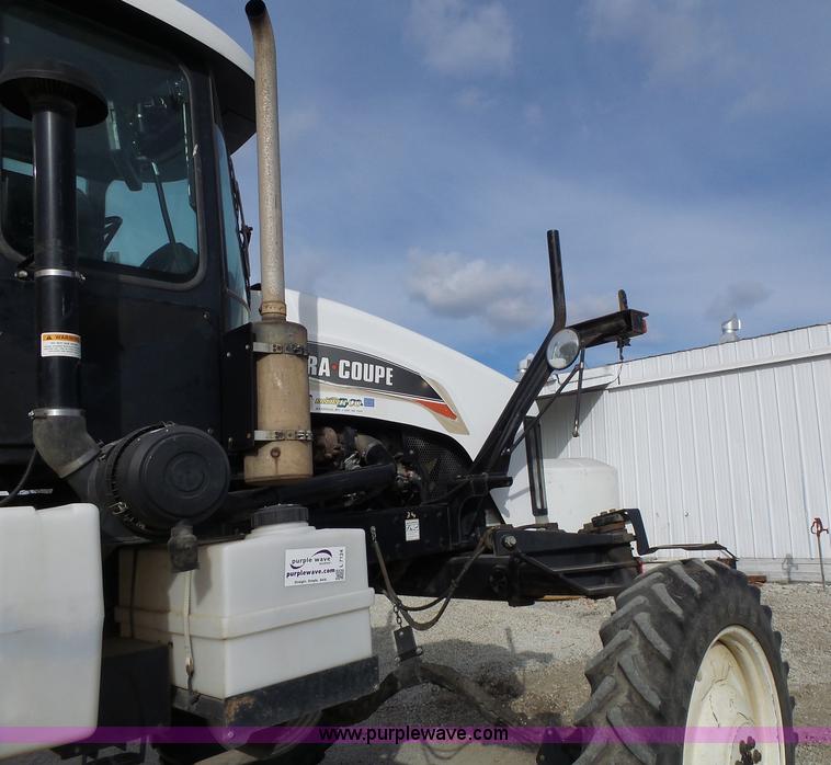 image for item L7124 2005 SpraCoupe 7650 self-propelled sprayer
