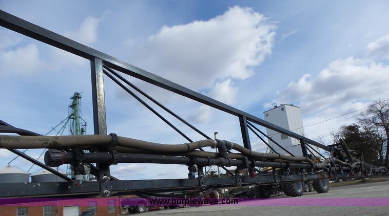 image for item L7124 2005 SpraCoupe 7650 self-propelled sprayer