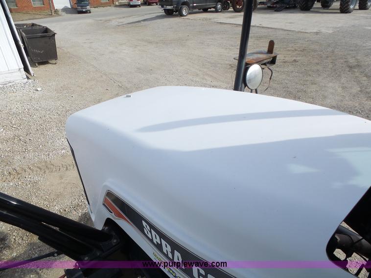 image for item L7124 2005 SpraCoupe 7650 self-propelled sprayer