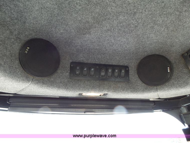 image for item L7124 2005 SpraCoupe 7650 self-propelled sprayer