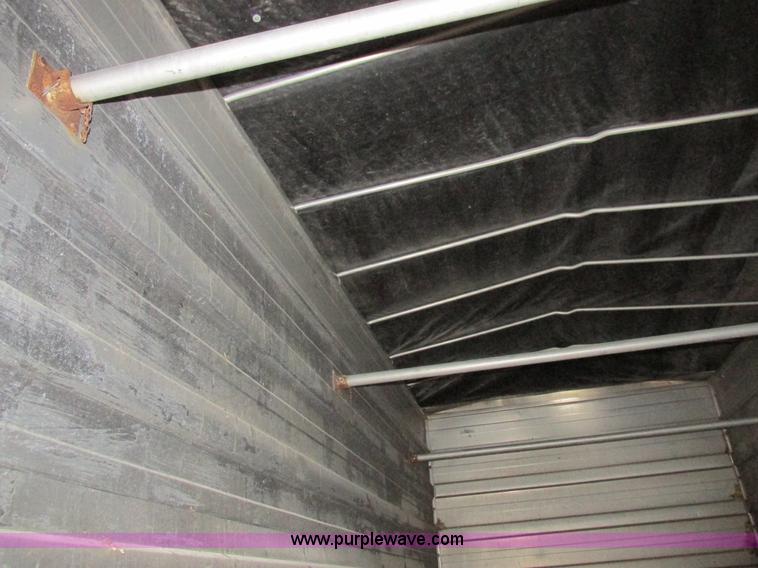 image for item L7149 1979 Chevrolet C70 grain truck