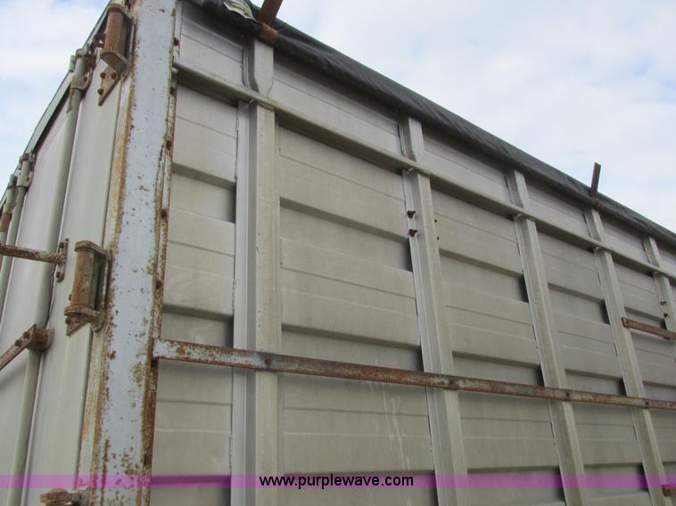 image for item L7149 1979 Chevrolet C70 grain truck