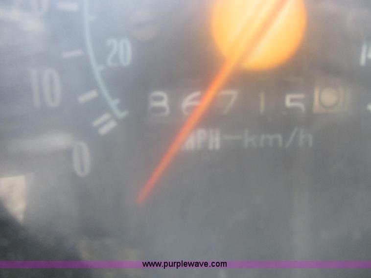 image for item L7149 1979 Chevrolet C70 grain truck