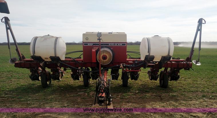 image for item L7272 Case IH 800 Cyclo planter