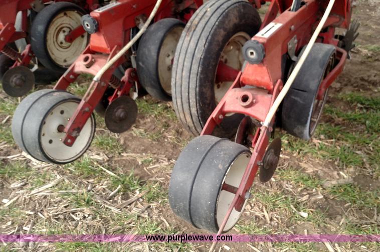 image for item L7272 Case IH 800 Cyclo planter