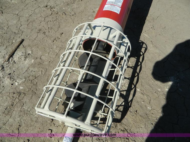 image for item L7340 Farm King Feterl C872D grain auger