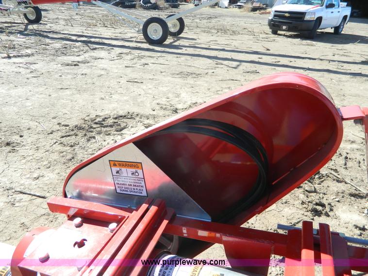 image for item L7340 Farm King Feterl C872D grain auger