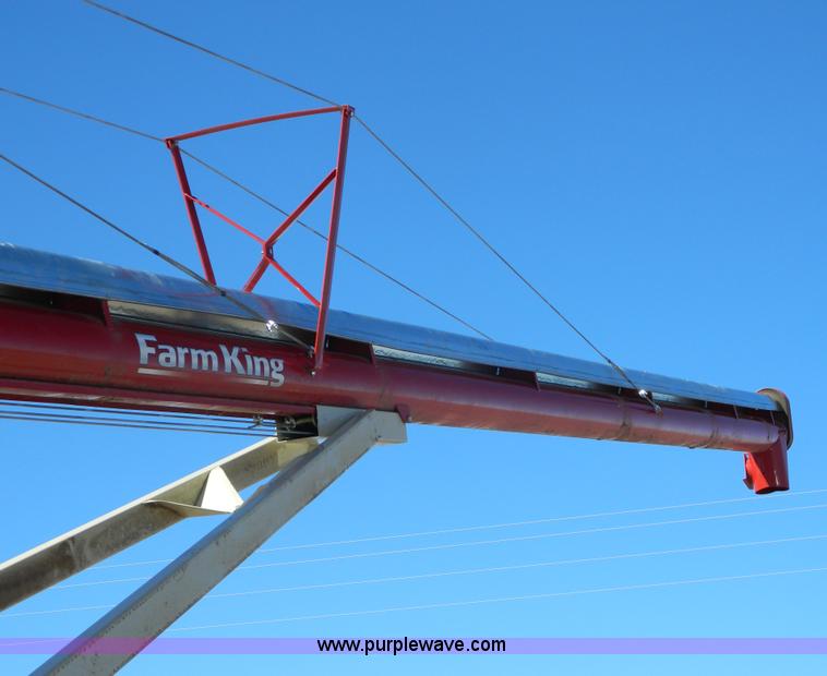 image for item L7340 Farm King Feterl C872D grain auger