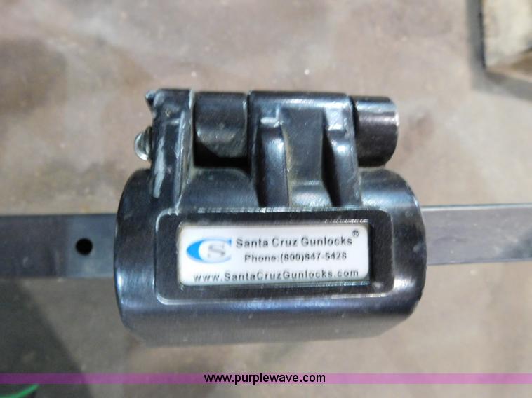 image for item CD9250 Law enforcement vehicle equipment