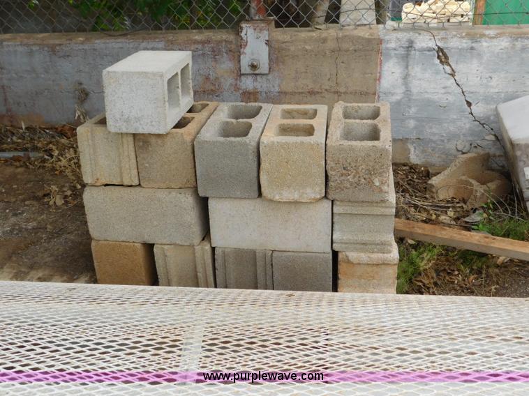 image for item CD9252 Building supplies