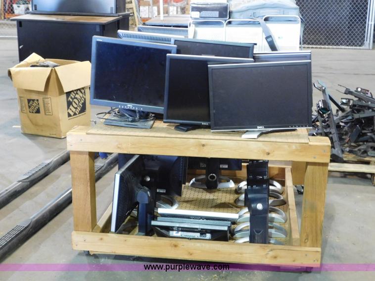 image for item CD9254 Computer equipment and accessories