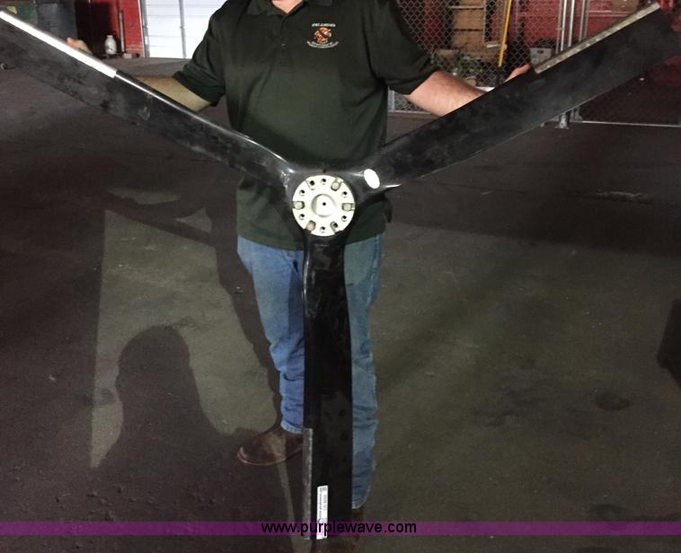 image for item CD9255 Ivoprop