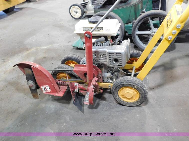 image for item CD9256 Lawn and garden equipment