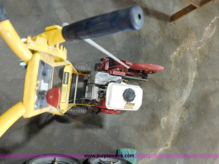 image for item CD9256 Lawn and garden equipment