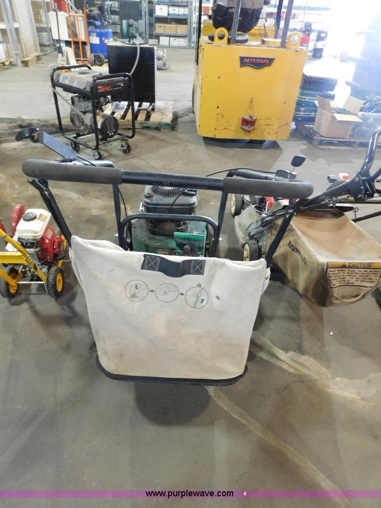 image for item CD9256 Lawn and garden equipment