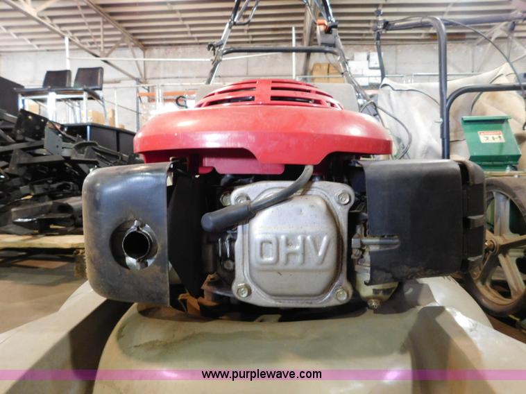 image for item CD9256 Lawn and garden equipment