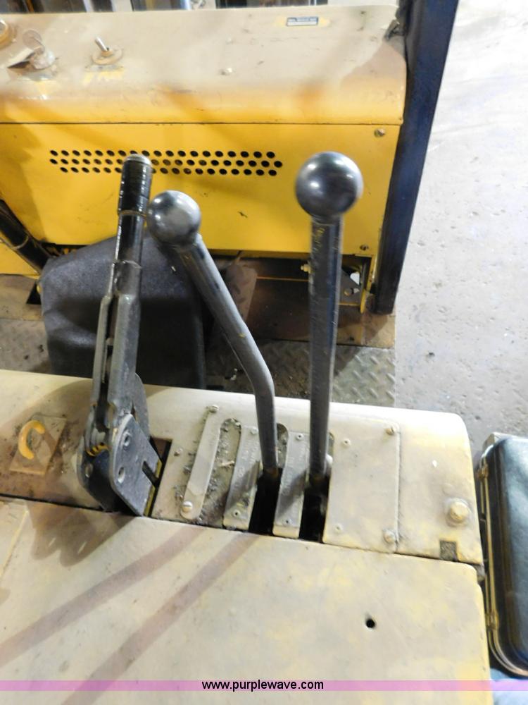 image for item CD9258 Pettibone forklift