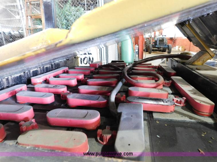 image for item CD9258 Pettibone forklift