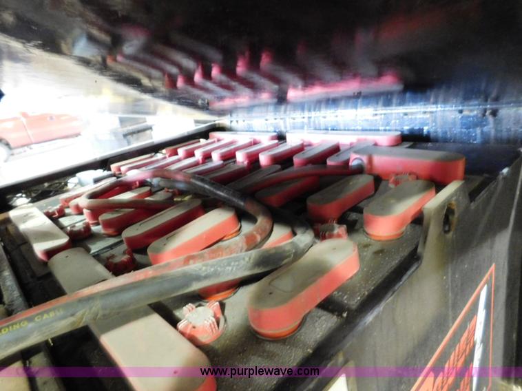 image for item CD9258 Pettibone forklift