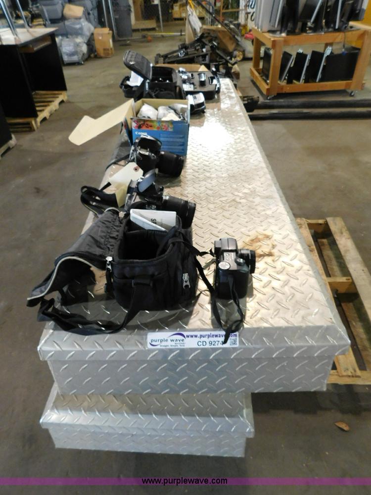 image for item CD9275 Electronics