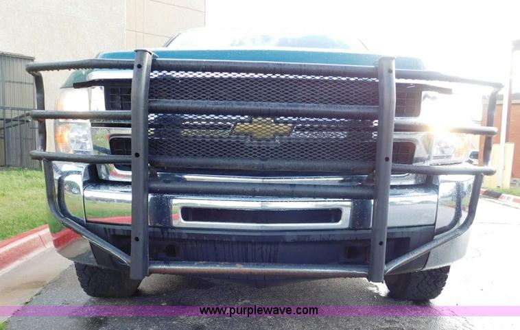 image for item L5857 2009 Chevrolet Silverado 2500HD pickup truck