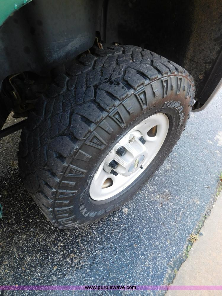 image for item L5857 2009 Chevrolet Silverado 2500HD pickup truck