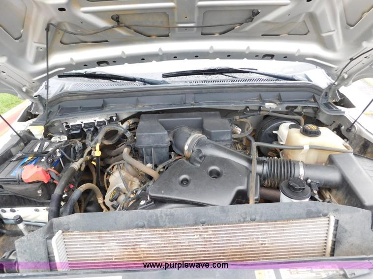 image for item L5859 2011 Ford F250 Super Duty pickup truck