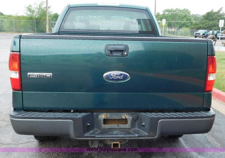 image for item L5860 2007 Ford F150 SuperCab pickup truck