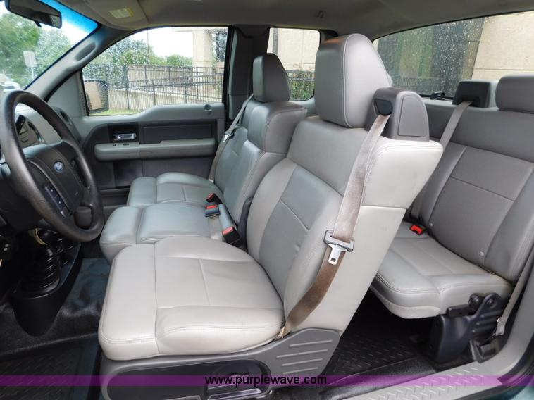 image for item L5860 2007 Ford F150 SuperCab pickup truck