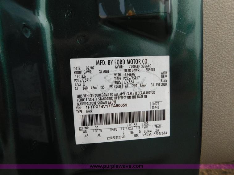 image for item L5860 2007 Ford F150 SuperCab pickup truck