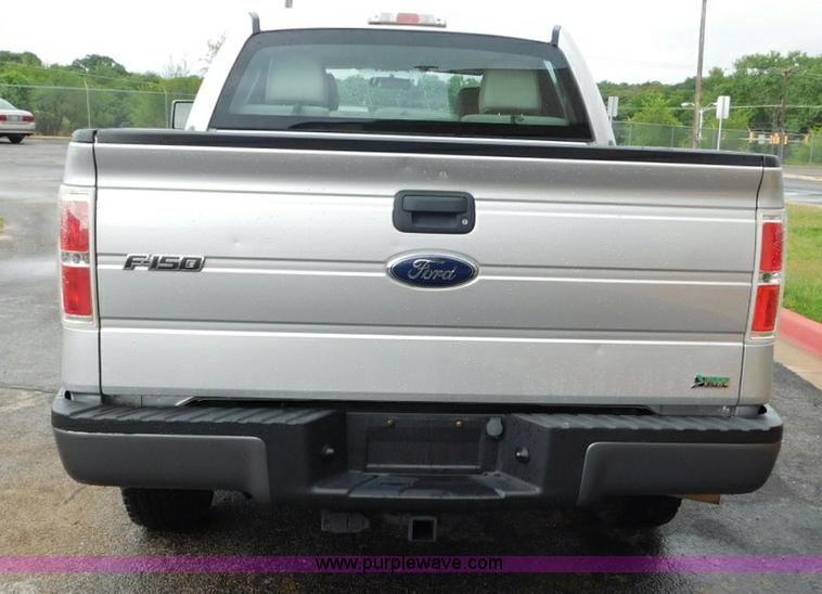 image for item L5861 2010 Ford F150 SuperCrew pickup truck