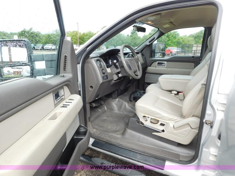 image for item L5861 2010 Ford F150 SuperCrew pickup truck