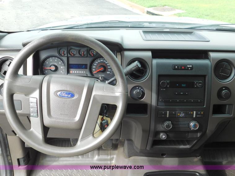 image for item L5861 2010 Ford F150 SuperCrew pickup truck