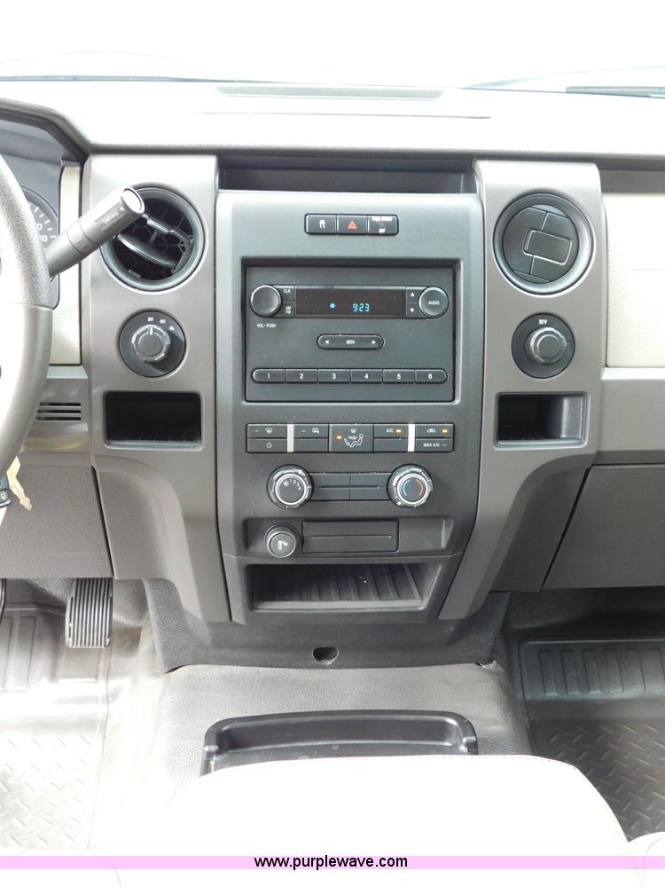 image for item L5861 2010 Ford F150 SuperCrew pickup truck