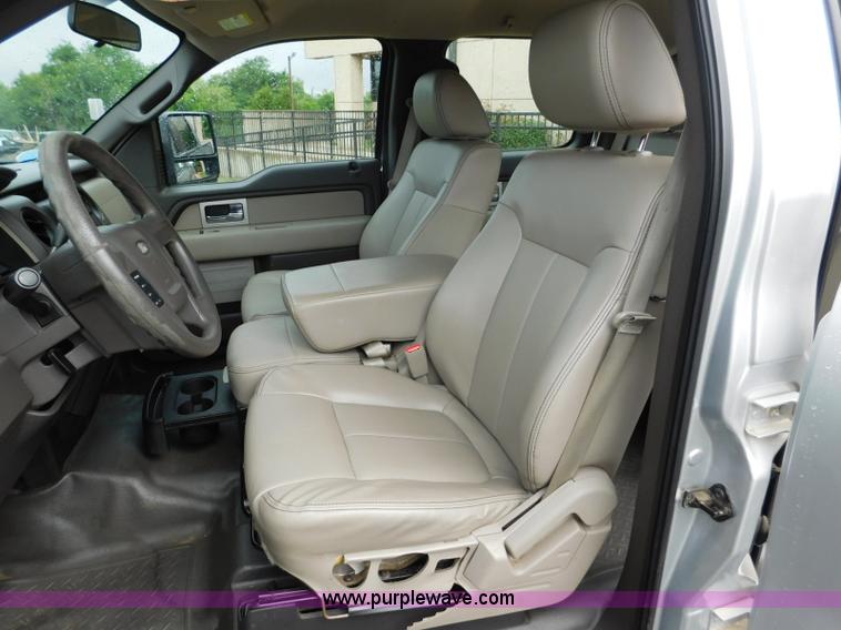 image for item L5861 2010 Ford F150 SuperCrew pickup truck