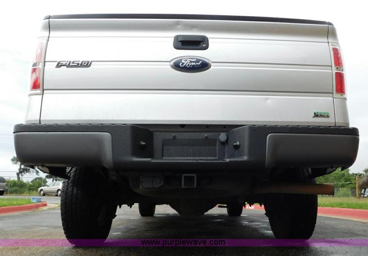 image for item L5861 2010 Ford F150 SuperCrew pickup truck