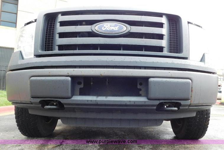 image for item L5861 2010 Ford F150 SuperCrew pickup truck