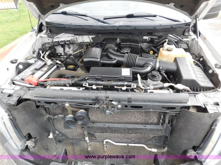 image for item L5861 2010 Ford F150 SuperCrew pickup truck