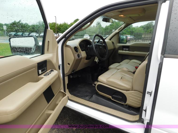 image for item L5863 2007 Ford F150 SuperCab pickup truck