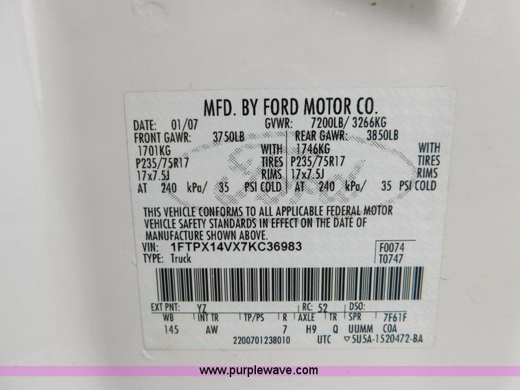 image for item L5863 2007 Ford F150 SuperCab pickup truck