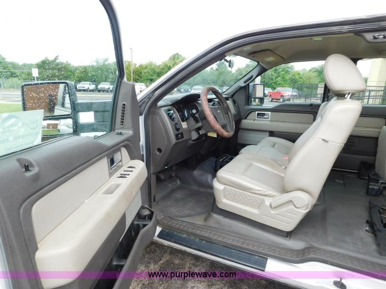 image for item L5864 2010 Ford F150 SuperCab pickup truck