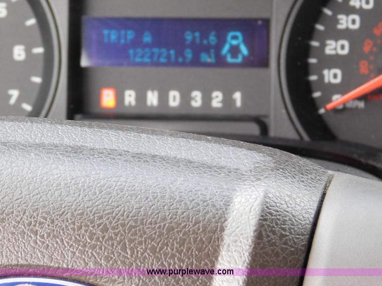 image for item L5864 2010 Ford F150 SuperCab pickup truck