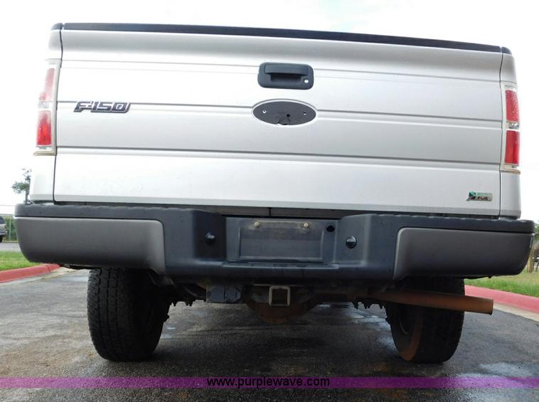 image for item L5864 2010 Ford F150 SuperCab pickup truck