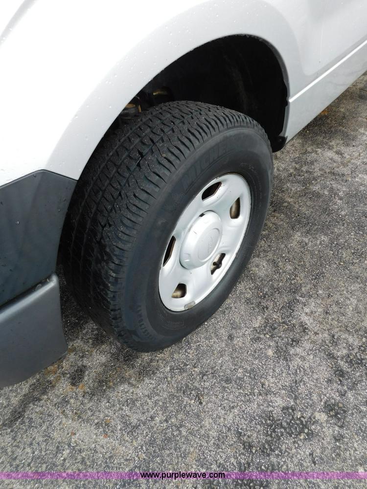 image for item L5864 2010 Ford F150 SuperCab pickup truck