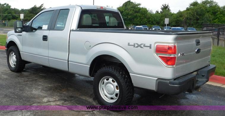 image for item L5865 2010 Ford F150 SuperCab pickup truck