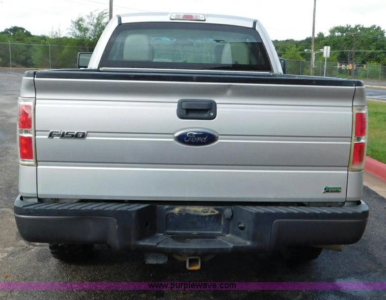 image for item L5865 2010 Ford F150 SuperCab pickup truck