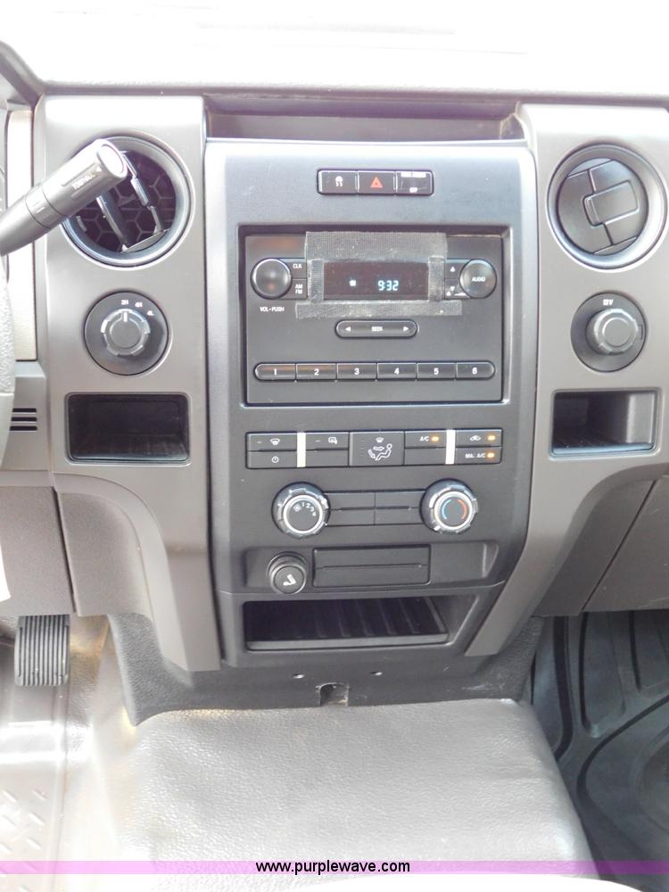 image for item L5865 2010 Ford F150 SuperCab pickup truck