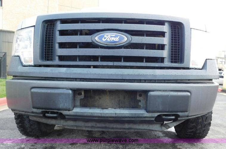 image for item L5865 2010 Ford F150 SuperCab pickup truck